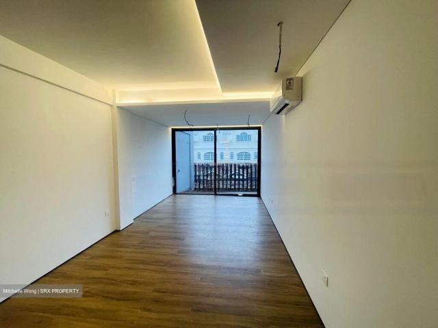 Kovan Road D19, Detached