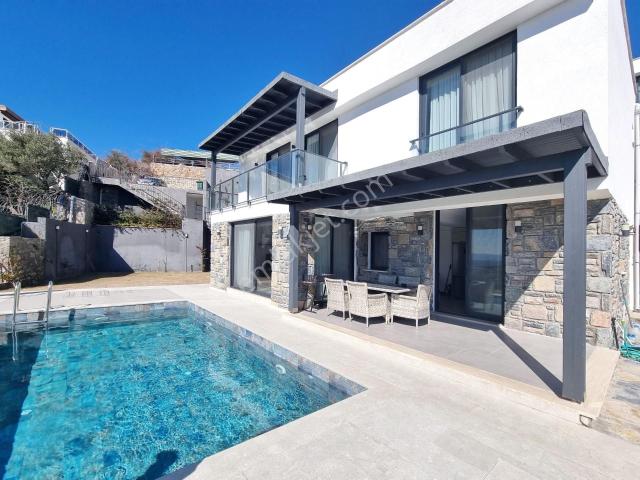 Koyunbabada 3+1 Deniz Manzaralı Özel Havuzlu Villa