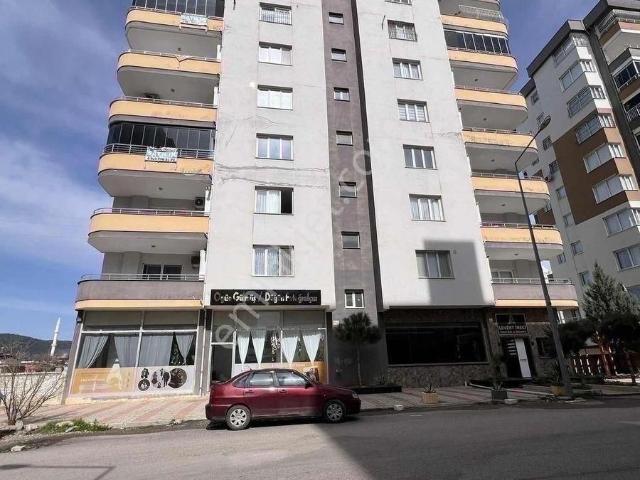Koyuncuoğlu'ndan Yeni Adliye Yanı Satılık 3+1