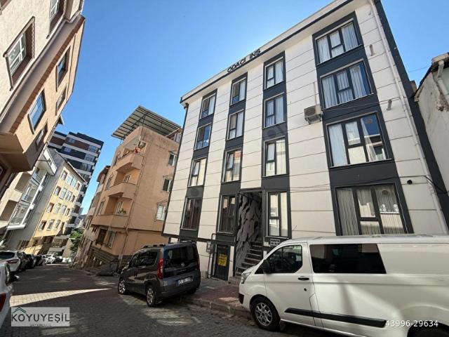 KOYUYEŞİL'DEN PLAZALARA 5 DK METRO 8 DK SIFIR 1+1 DAİRE