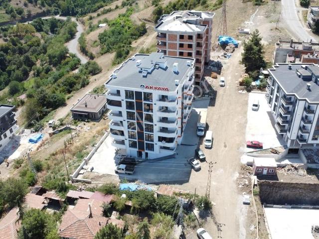 Köy Kahvesinin Hemen Yanında Deniz Ve Doğa Manzaralı Daire