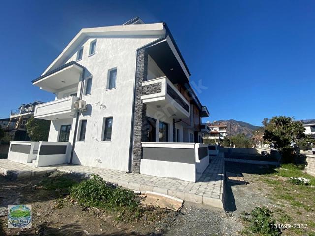 KÖYCEĞİZ GÜLPINAR MAH.MÜSTAKİL GİRİŞLİ KÖŞE BAŞI SIFIR 1+1 SATILIK DAİRE