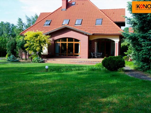Kozy, 618,80 m2