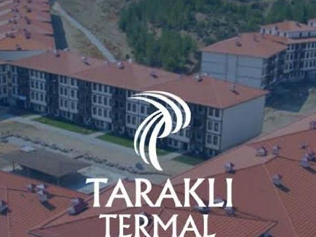 KOZZA GAYRİMENKUL'DEN TARAKLI TERMAL YAKUT EVLERDE 1+1 SATILIK DEVREMÜLK.