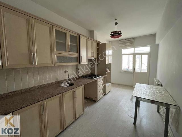 Koz Emlak'tan Paşaköşkünde Satılık 2.5+1 Daire