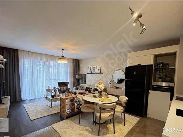 Koz Oran Sitesi'nde Hiç Kullanılmamış Sıfır Eşyalı Lüks 1+1
