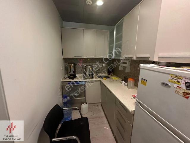 Koza Plaza'da Kiracısız 704 M2 Full Mobilyalı Satılık Plaza Katı