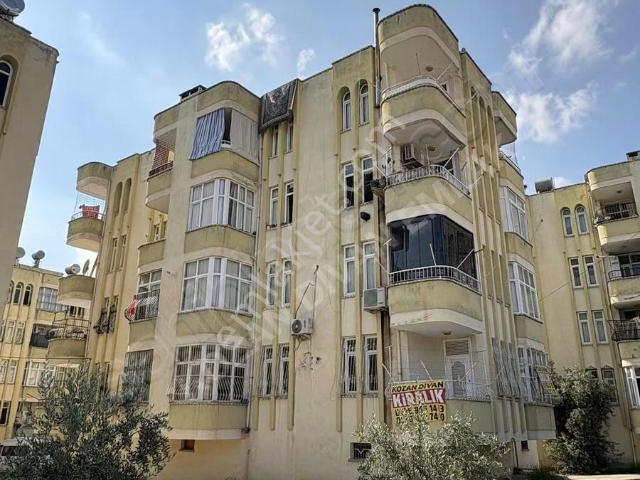 Kozan Divan Emlak'tan 24 Kasım Evlerinde Kiralık 3+1