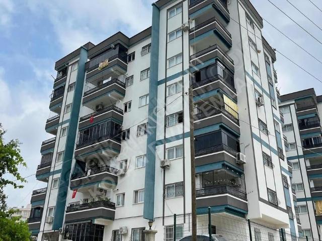 Kozan Divan Emlak'tan Üniversite Kavşağında Kapalı Mutfak 2+1