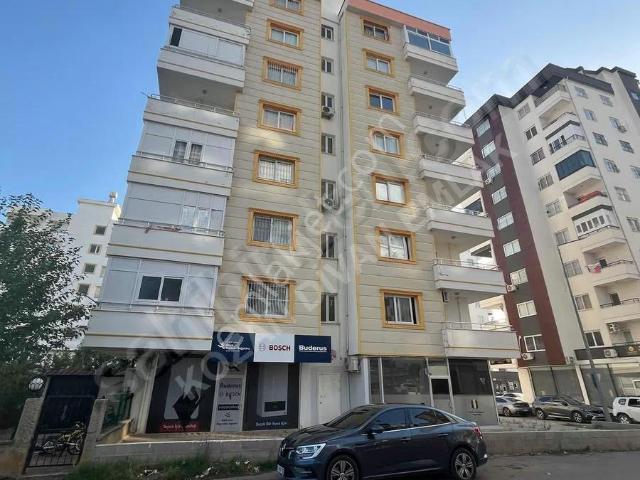 Kozan Divan Emlak'tan Adliyeye Komşu 4+1