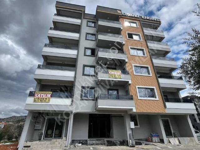 Kozan Divan Emlak'tan Hastaneye Komşu Sıfır 3+1