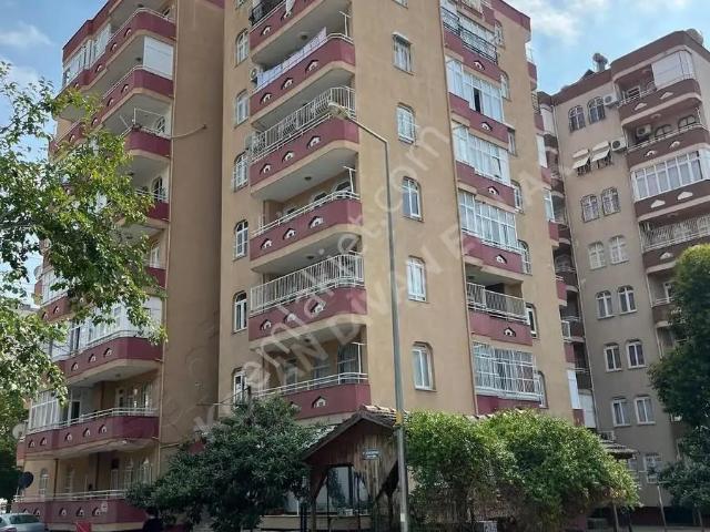 Kozan Divan Emlak'tan Işıklı Yolda Satılık 3+1