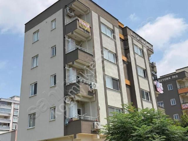 Kozan Divan Emlak'tan Kıtır Fırın Arkasında Full Eşyalı 2+1