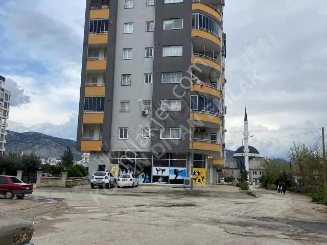 Kozan Divan Emlak'tan Sağlık Meslek Lisesine Komşu Kiralık 3+1