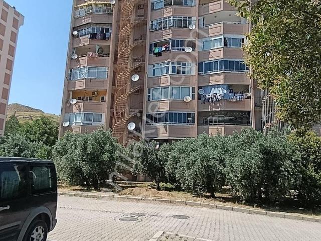 Kozan Gayrimenkulden Toki Konutlarında Temiz 2+1 Daire