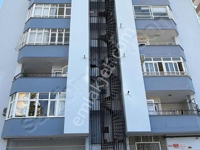 Kozan Gayrimenkulden Acil Şok Fiyat İle Merkezde Satılık