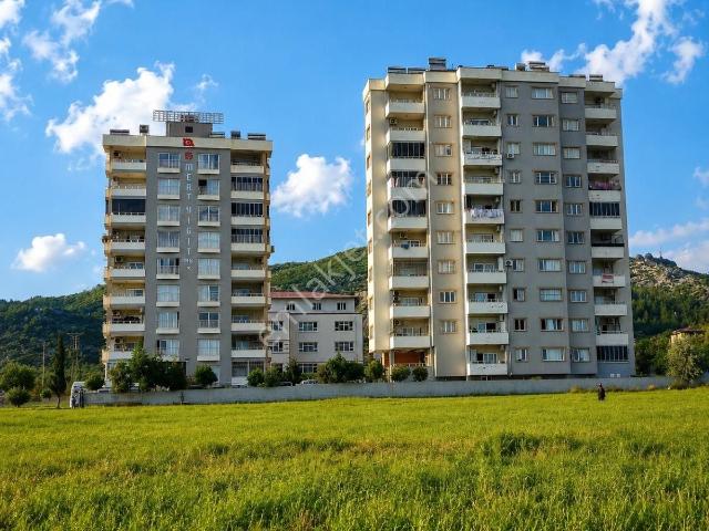 Kozan Gayrimenkul'den Ekstralı Ve Masrafsız 2+1 Daire
