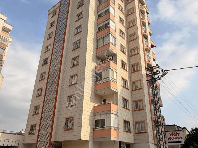 Kozan Gayrimenkulden Satılık 3+1 Geniş Merkezde Site İçinde