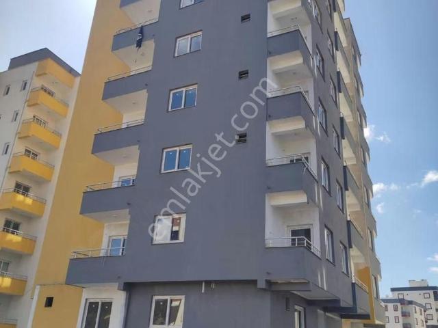 Kozanın Gelişen Bölgesi Üniversite Civarı Yatırımlık 1+1 Daire