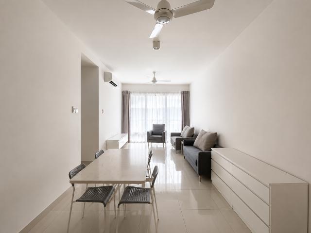 kl trader square, condominium