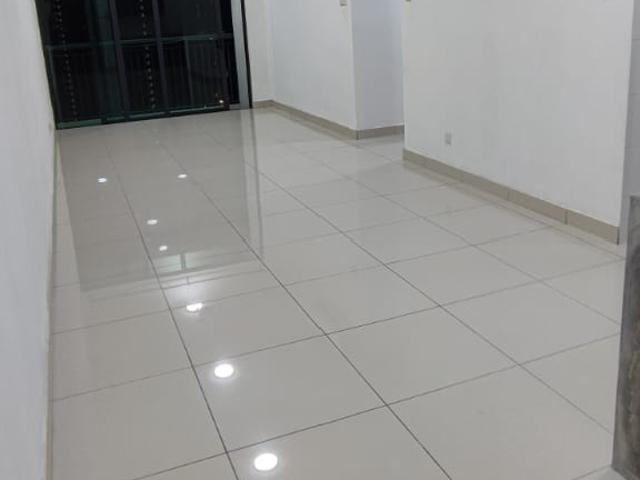 kl trader square, condominium