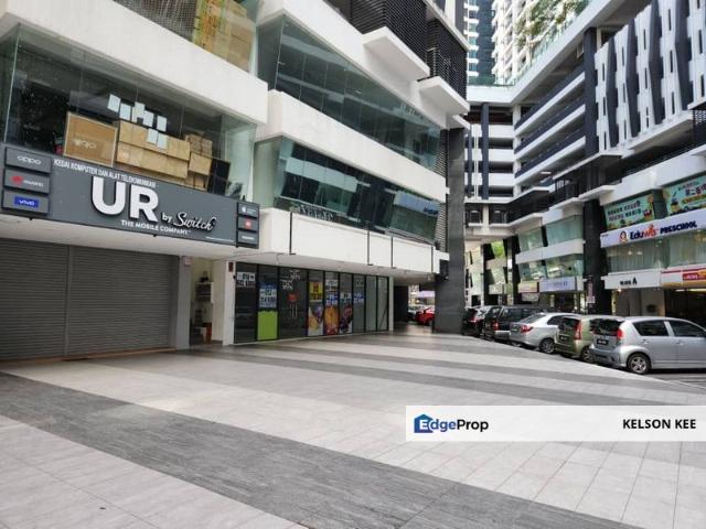 KL Traders Square