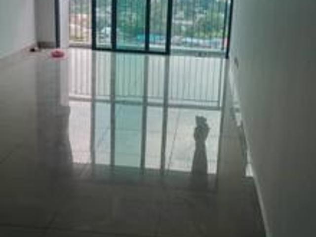 Kl traders square 940sf 3r2b basic setapak