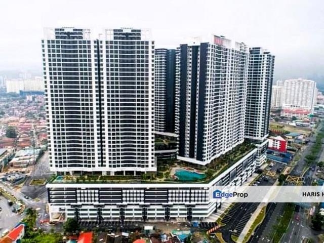 KL Traders Square