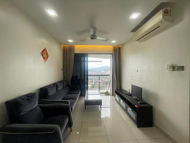 KL Traders Square 3Bedroom 2Bathroom Fully Furnished Parking