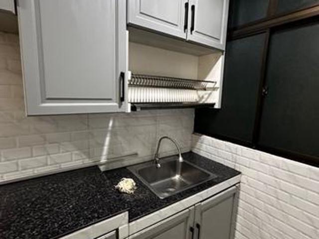 KL Traders Square condo 31 rooms SEMI FUNRISHED FULL AC nice unit