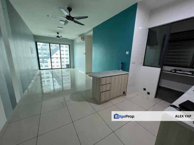 KL Traders Square Residences KLTS