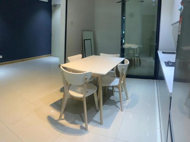 KL Gateway Residences