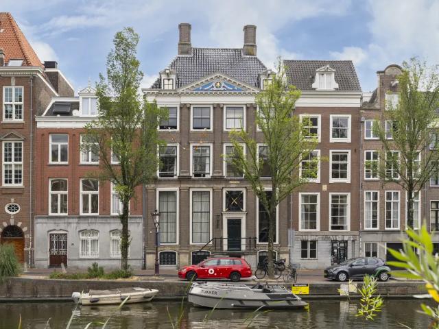 Kloveniersburgwal 77 D