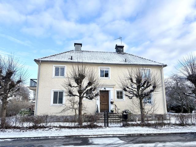 Klockaregatan 8A