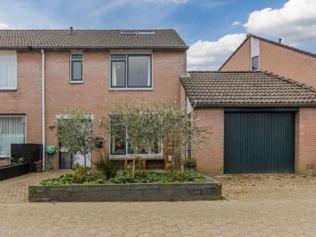 Klaverlaar, 40, 5467JD, Veghel, Noord Brabant 5467JD