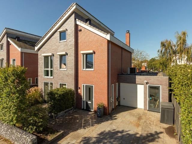 Klaasje Bogaard Slingerhof 20, 2135SM, Hoofddorp, Noord Holland 2135SM