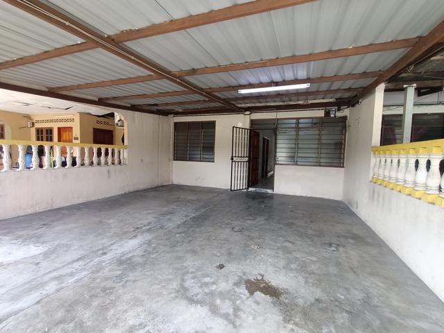 Klang Taman Kampung Pendamar FACING OPEN Single Storey Terrace