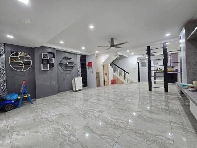 KLANG Bandar Puteri 2 Storey RENOVATED House For Sale EXTENDED