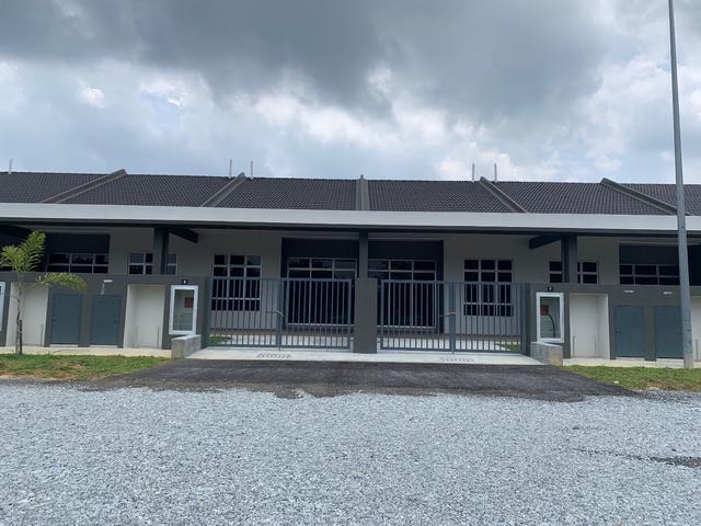 Klang Bukit Kapar 1sty superlink Freehold 22x102 5R3Bfree legal fee