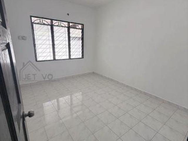 KLANG Jalan Yusuf Shahabuddin 1 Storey House For Sale 100 FULL LOAN
