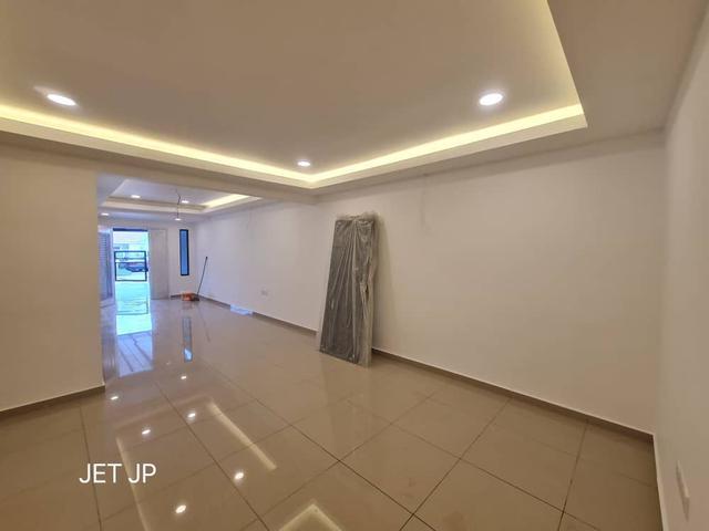 Klang Jaya Seruling 22x80 Single Storey Renovated Freehold Non Flood