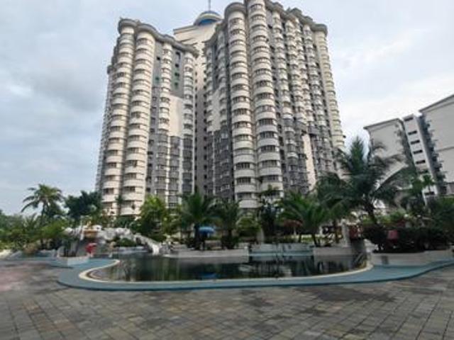 Klang Regency Condominiums Apartment For Rent With Tabletop Aircond