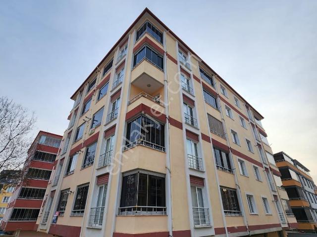 Klass Emlaktan Merzifonda Satılık 3+1 Daire