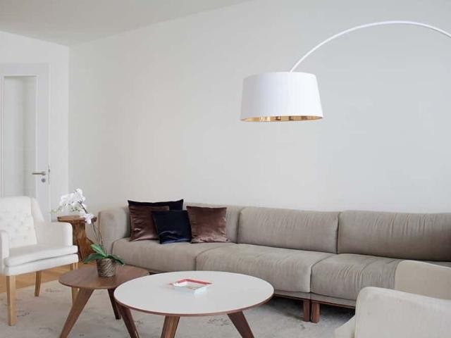 Klassik: stylische Wohnung, 3 Schlafzimmer, großer Balkon in Mitte