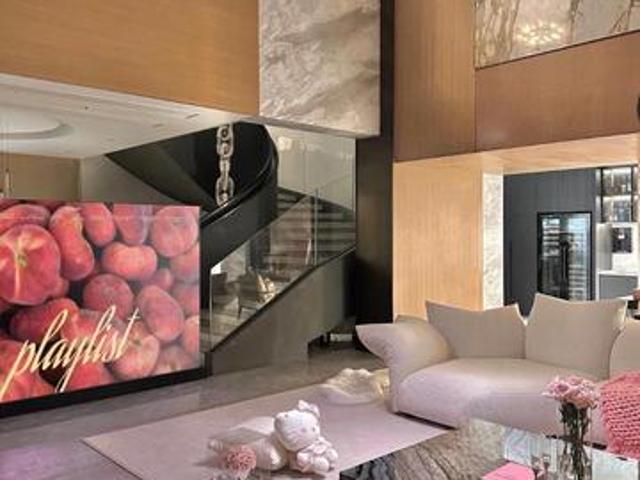 KLCC Freehold Fully FurnishedManagement Team AvailableROI 10