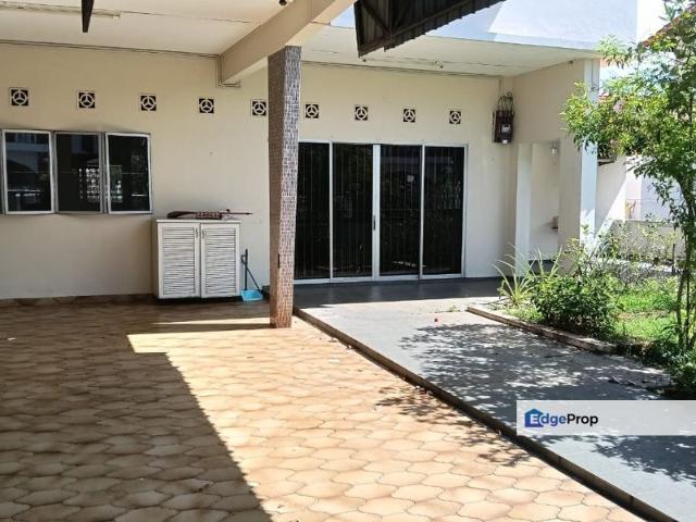 Freehold Klebang 2 Storey Semi D House for Sale