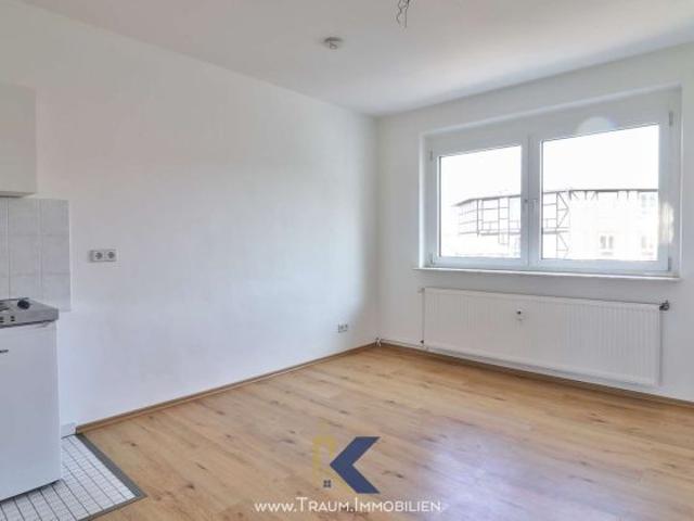 Klein aber Mein! Singlewohnung mit Fahrstuhl, kleiner Küchenzeile u. PKW Stellpl