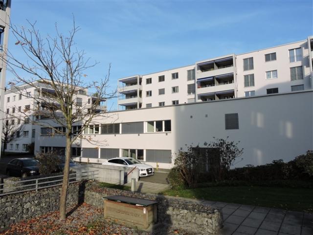 KLEIN aber FEIN Ihr neuer Arbeitsplatz mitten in Pfäffikon SZ