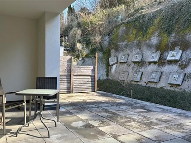 Klein aber fein Wohnung mit Garten und Tiefgaragenstellplatz