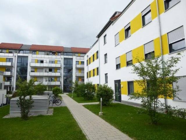 Kleine 2 Zimmer Dachterrassenwohnung, neuwertig, vermietet, provisionsfrei